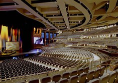 willow creek auditorium uses custom air filters